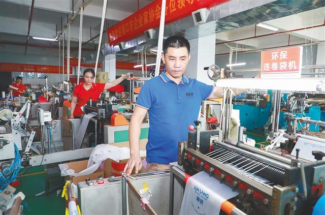 塑料挤出机论坛(塑料挤出机交流平台)